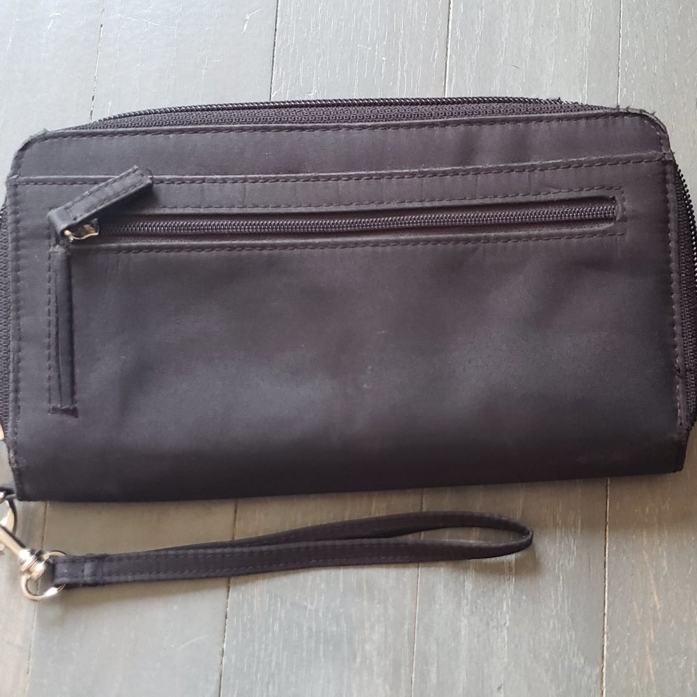Wallet - Picture 2 of 5